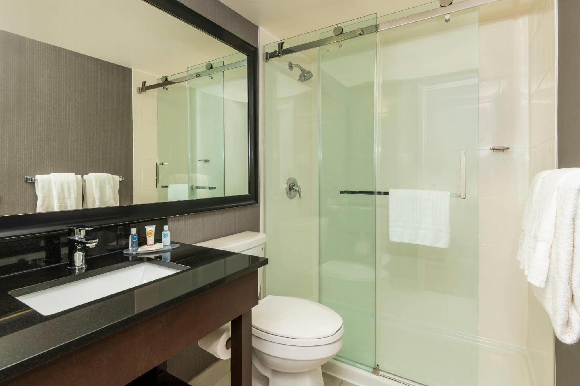 Comfort Inn Dryden Bagian luar foto