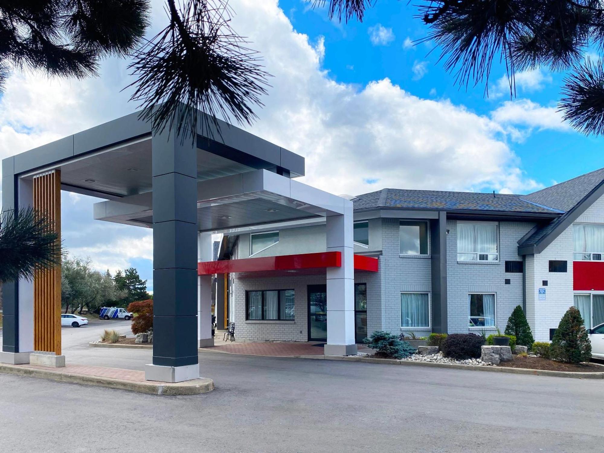Comfort Inn Dryden Bagian luar foto