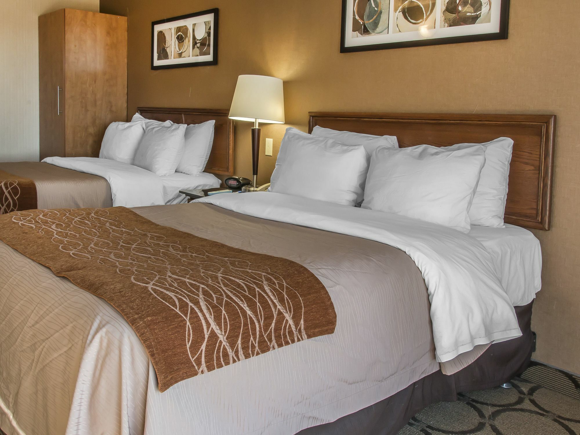 Comfort Inn Dryden Bagian luar foto